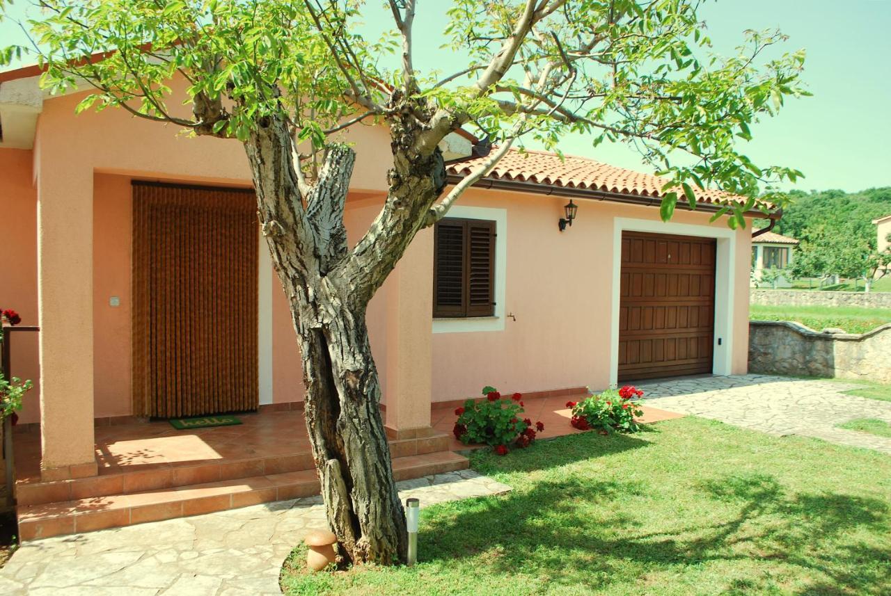 Villa Dorina Barban Exterior foto